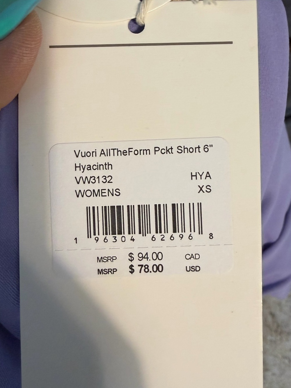 Vuori AllTheForm V-Neck Tank and Vuori AllTheForm 6” Pocket Shorts Set - Picture 5 of 5